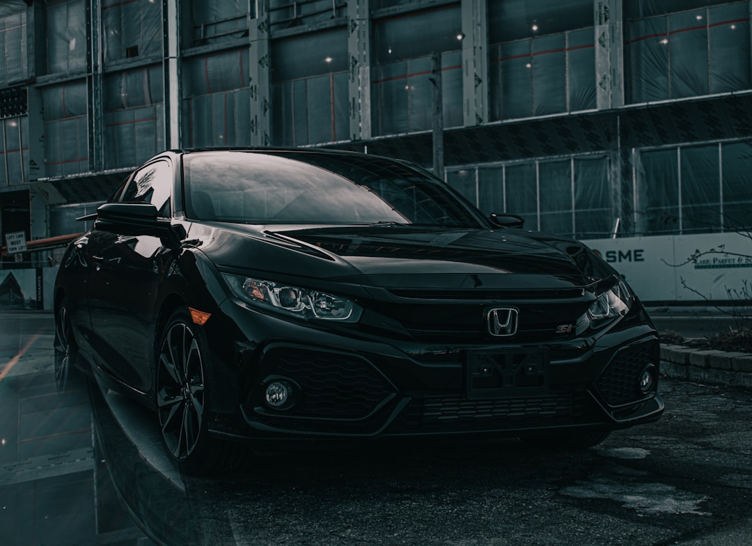 Honda black crossover SUV